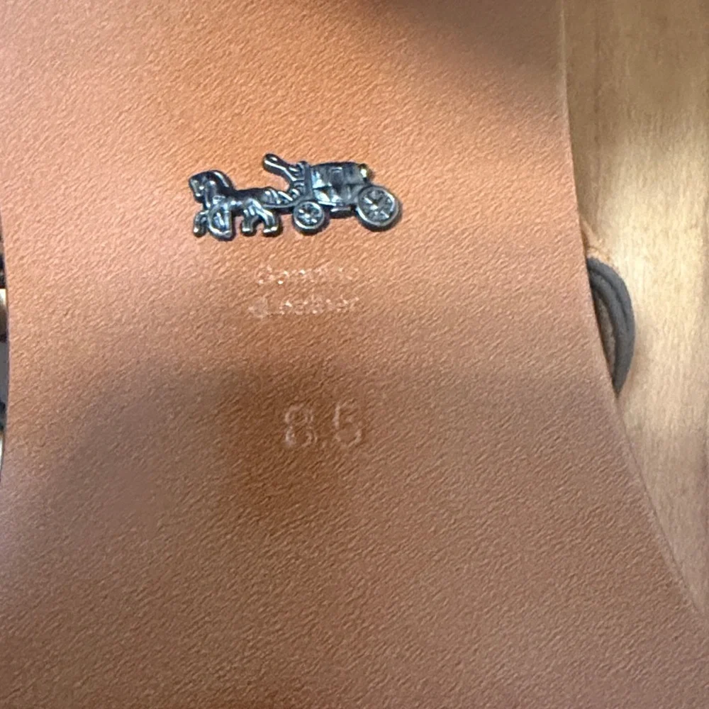 Coach 1941 Coachlink Sandals in the Saddle/Beechwood/Chalk colorway size 8.5 - Picture 6 of 11